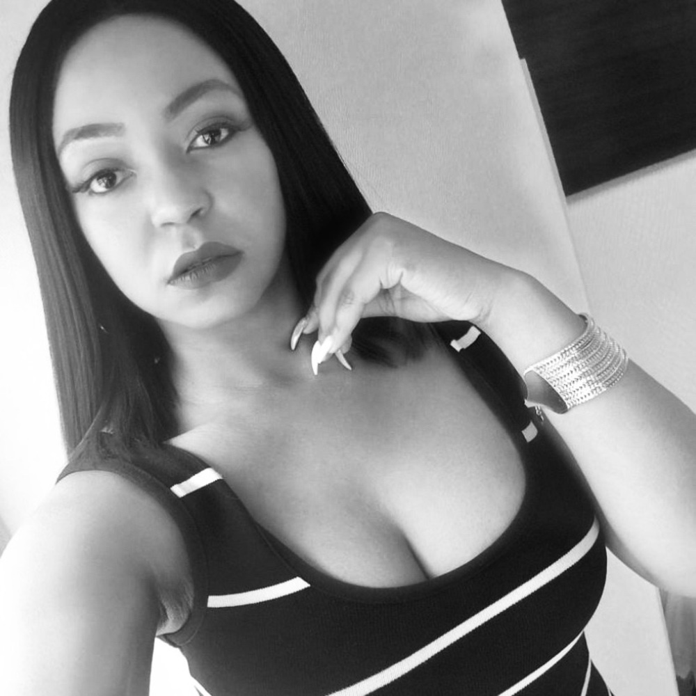 Meet your Posher, Brittney